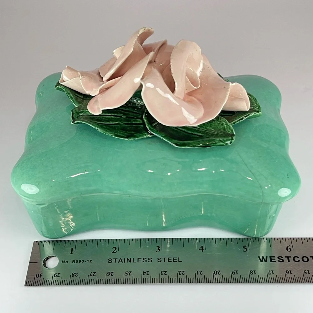 Vintage turquoise porcelain pink roses trinket jewelry box